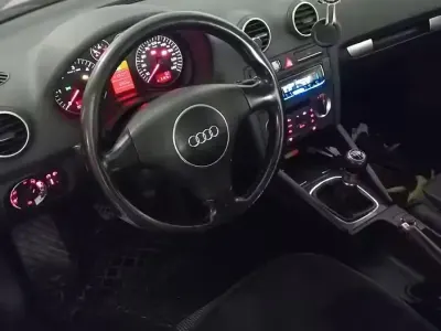 Usata Audi A3 105 CV (77 kW) 2003 Utilitaria