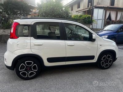 Usata Fiat Panda 70 CV (51 kW) 2022 Bianco Utilitaria