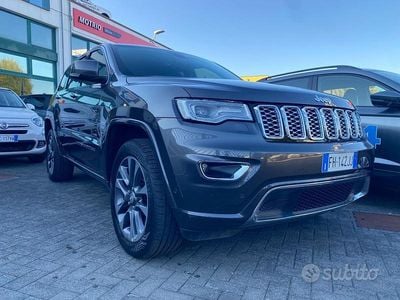 Usata Jeep Grand Cherokee Overland 250 CV (183 kW) 2017 Grigio SUV