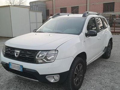 Usata Dacia Duster 125 CV (91 kW) 2017 Bianco SUV