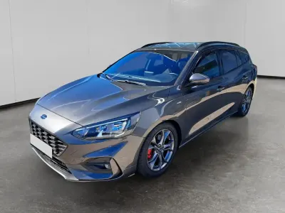 Usata Ford Focus ST-Line 120 CV (88 kW) 2019 Grigio Station wagon