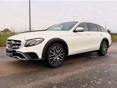 Usata Mercedes E220 All-Terrain Business 194 CV (142 kW) 2019 Bianco Station wagon