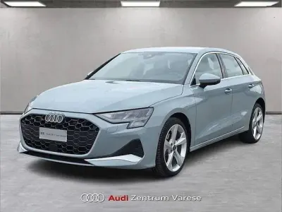 Usata Audi A3 Advanced Plus 150 CV (110 kW) 2024 Grigio freccia Berlina