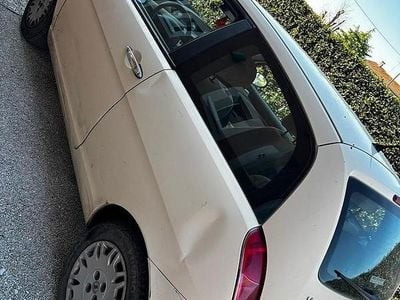 Usata Lancia Ypsilon 2003 Utilitaria