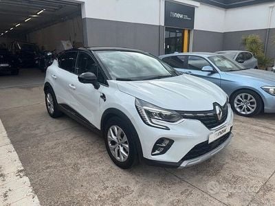 Usata Renault Captur Intens 101 CV (74 kW) 2021 Bianco SUV