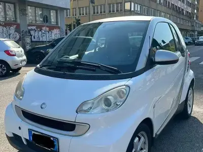 Usata Smart ForTwo Coupé 71 CV (52 kW) 2010 Bianco Coupé