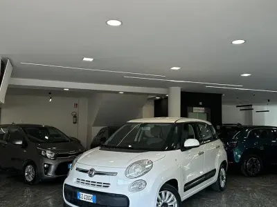 Usata Fiat 500L Pop Star 85 CV (62 kW) 2015 Bianco Monovolume