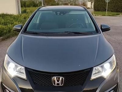 Usata Honda Civic 120 CV (88 kW) 2015 Grigio Station wagon