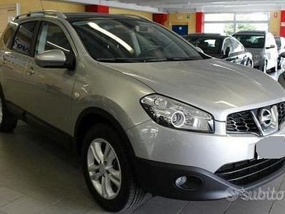 Usata Nissan Qashqai +2 Tekna 150 CV (110 kW) 2011 Grigio SUV