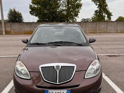 usata Lancia Ypsilon 1.2i 16V cat LS