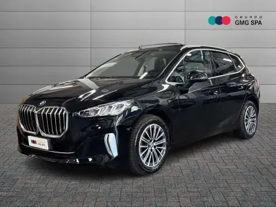Usata BMW 218 Active Tourer Luxury Line 150 CV (110 kW) 2022 Nero Monovolume