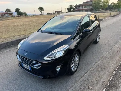 Usata Ford Fiesta Titanium 86 CV (63 kW) 2020 Nero Utilitaria