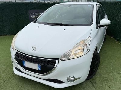Usata Peugeot 208 95 CV (69 kW) 2013 Bianco Utilitaria