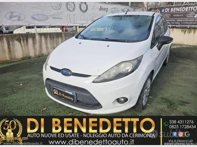 Gebraucht Ford Fiesta 70 PS (51 kW) 2012 Van