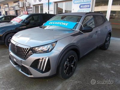 Usata Peugeot 2008 Allure 101 CV (74 kW) 2024 Grigio SUV