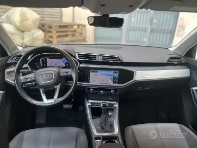 Usata Audi Q3 Advanced 150 CV (110 kW) 2019 Blu SUV