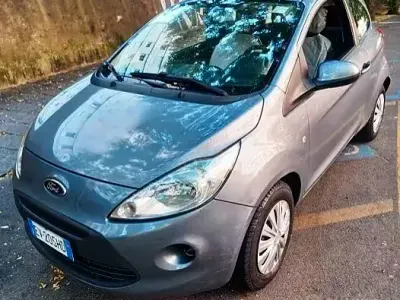 Usata Ford Ka 69 CV (50 kW) 2014 Grigio Berlina