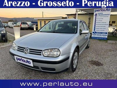 Argento Usata 2001 VW Golf IV Berlina | 2400 € (Cara)
