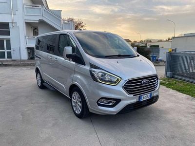 Usata Ford Tourneo Custom Titanium 136 CV (100 kW) 2020 Grigio Furgone
