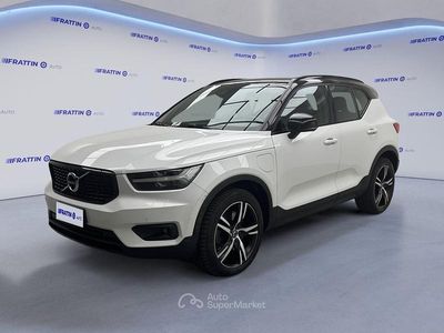 Usata Volvo XC40 R-Design 179 CV (131 kW) 2021 Bianco SUV