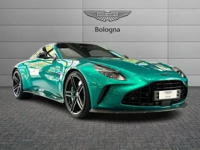 Usata Aston Martin V8 Vantage 665 CV (489 kW) 2024