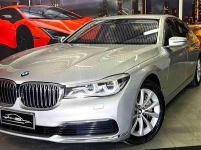 Usata BMW 750 Efficient Dynamics 449 CV (330 kW) 2016 Argento Berlina