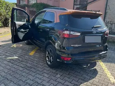 Usata Ford Ecosport 99 CV (72 kW) 2018 Nero SUV