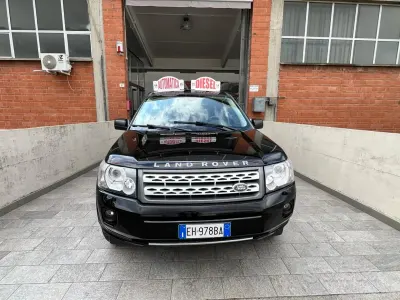 Usata Land Rover Freelander 2 HSE 150 CV (110 kW) 2011 Nero SUV
