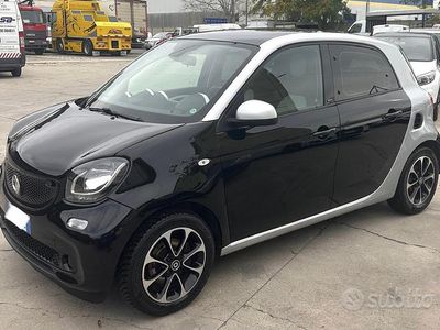 Nero Usata 2015 Smart ForFour Passion Utilitaria | 9499 € (Cara)