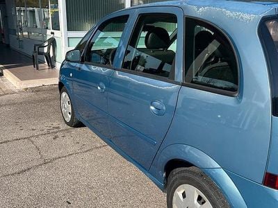 Usata Opel Meriva 2006 Blu Monovolume