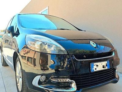 Usata Renault Scénic III 110 CV (80 kW) 2012 Nero Monovolume