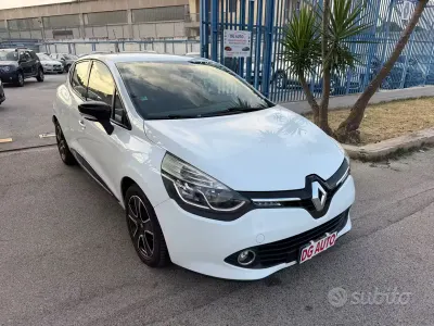 Usata Renault Clio IV 90 CV (66 kW) 2013 Bianco Berlina