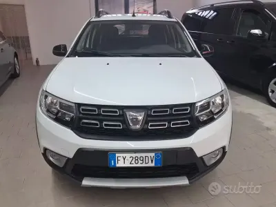 Usata Dacia Sandero Comfort 95 CV (69 kW) 2019 Bianco Berlina