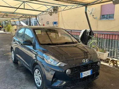 Usata Hyundai i10 67 CV (49 kW) 2023 Utilitaria