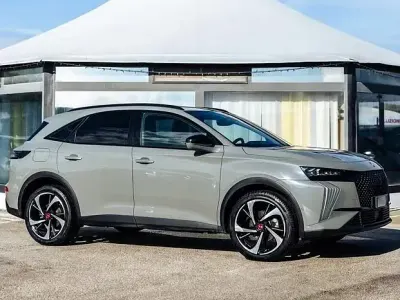 Usata DS Automobiles DS7 Crossback Performance Line Plus 131 CV (96 kW) 2024 Grigio SUV