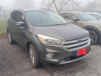 Grigio Usata 2017 Ford Kuga SUV | 10.500 € (Ottimo prezzo)