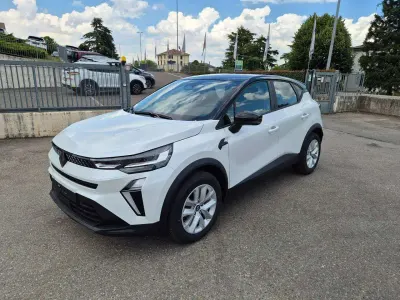 Nuova Renault Captur Evolution 120 CV (88 kW) 2026 Bianco SUV