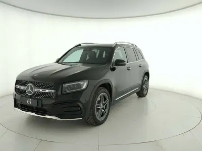 Uusi Mercedes GLB220 Advanced Plus 190 HP (139 kW) 2026 Musta Katumaasturi