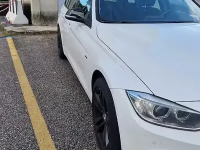 Begagnad BMW 320 M Sport 184 HK (135 kW) 2013 Vit Kombi