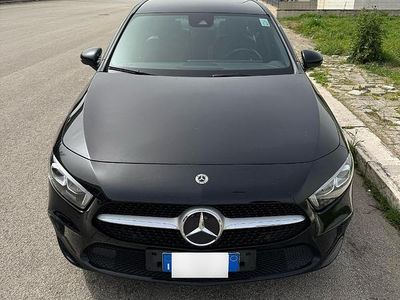 Usata Mercedes A200 150 CV (110 kW) 2020 Nero Berlina