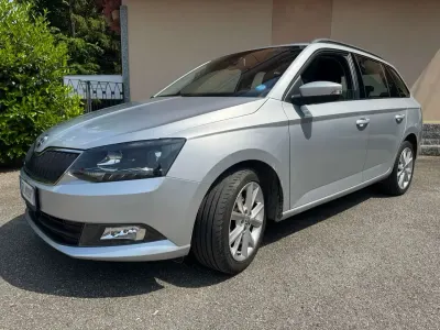 Käytetty Skoda Fabia Executive 75 HP (55 kW) 2017 Hopea Farmari