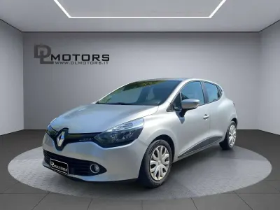 Usata Renault Clio IV 73 CV (53 kW) 2015 Grigio Berlina