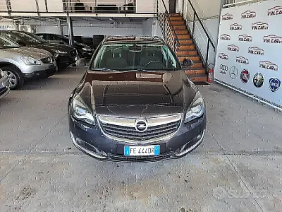 Usata Opel Insignia Cosmo 136 CV (100 kW) 2016 Nero Station wagon