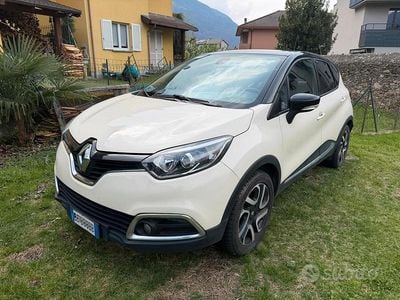 Usata Renault Captur 90 CV (66 kW) 2014 SUV