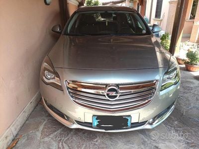 Usata Opel Insignia Business 131 CV (96 kW) 2014 Grigio Station wagon