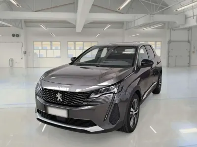 Usata Peugeot 3008 Allure 131 CV (96 kW) 2023 Grigio SUV