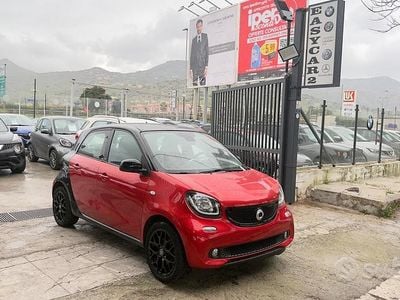 Rosso Usata 2015 Smart ForFour Passion Utilitaria | 9000 € (Buon prezzo)