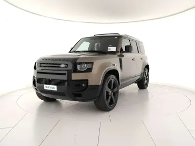 Usata Land Rover Defender SE Dynamic 301 CV (221 kW) 2024 Other SUV