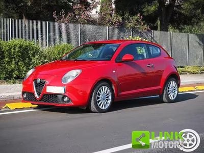 Begagnad Alfa Romeo MiTo 95 HK (69 kW) 2017 Röd Halvkombi