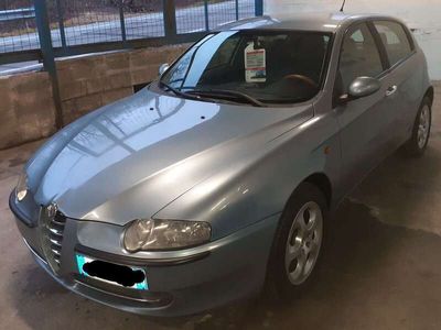 usata Alfa Romeo Alfa 6 147 DISTINCTIVEMARCE IN OTTIME CONDIZIONI